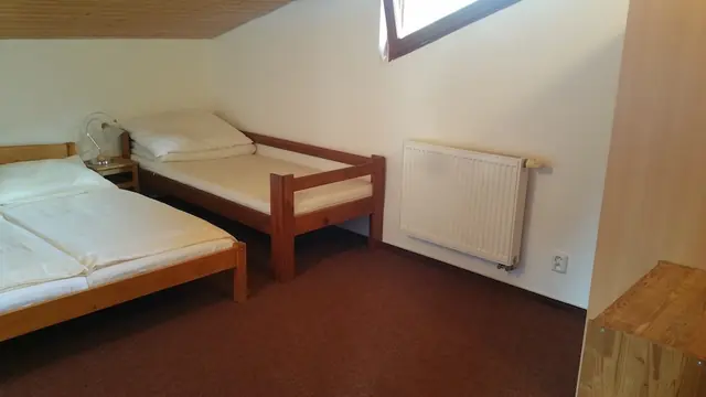 Apartmán v podkroví — fotografie 3