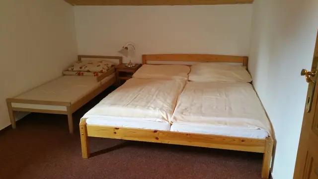 Apartmán v podkroví — fotografie 5